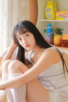 丰满的欲妇在线